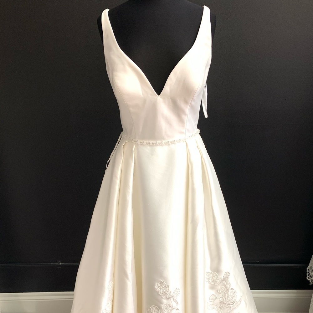 Christina Wu style 18142